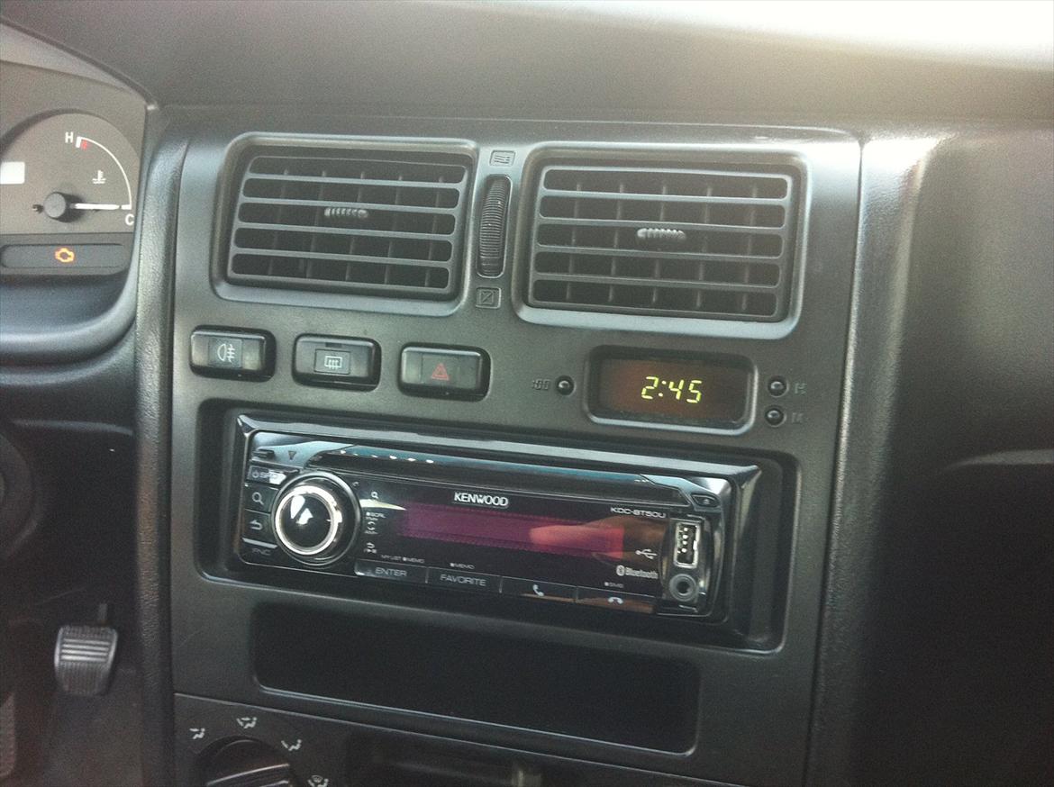 Toyota Carina E 1,6 16V XLi - Toyota Carina E - Radio billede 15