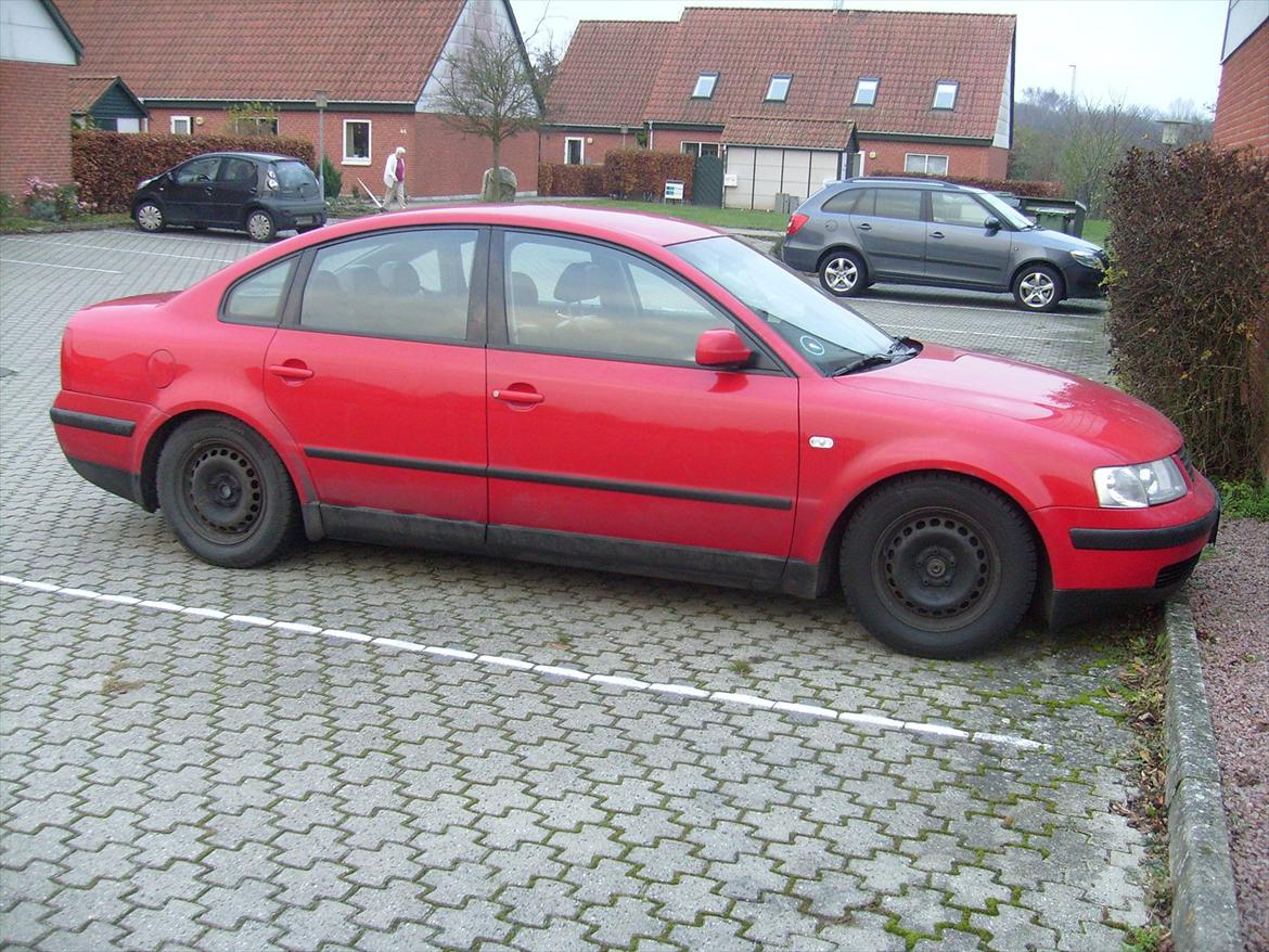 VW Passat SOLGT - Med vinter sutter, øv! billede 13