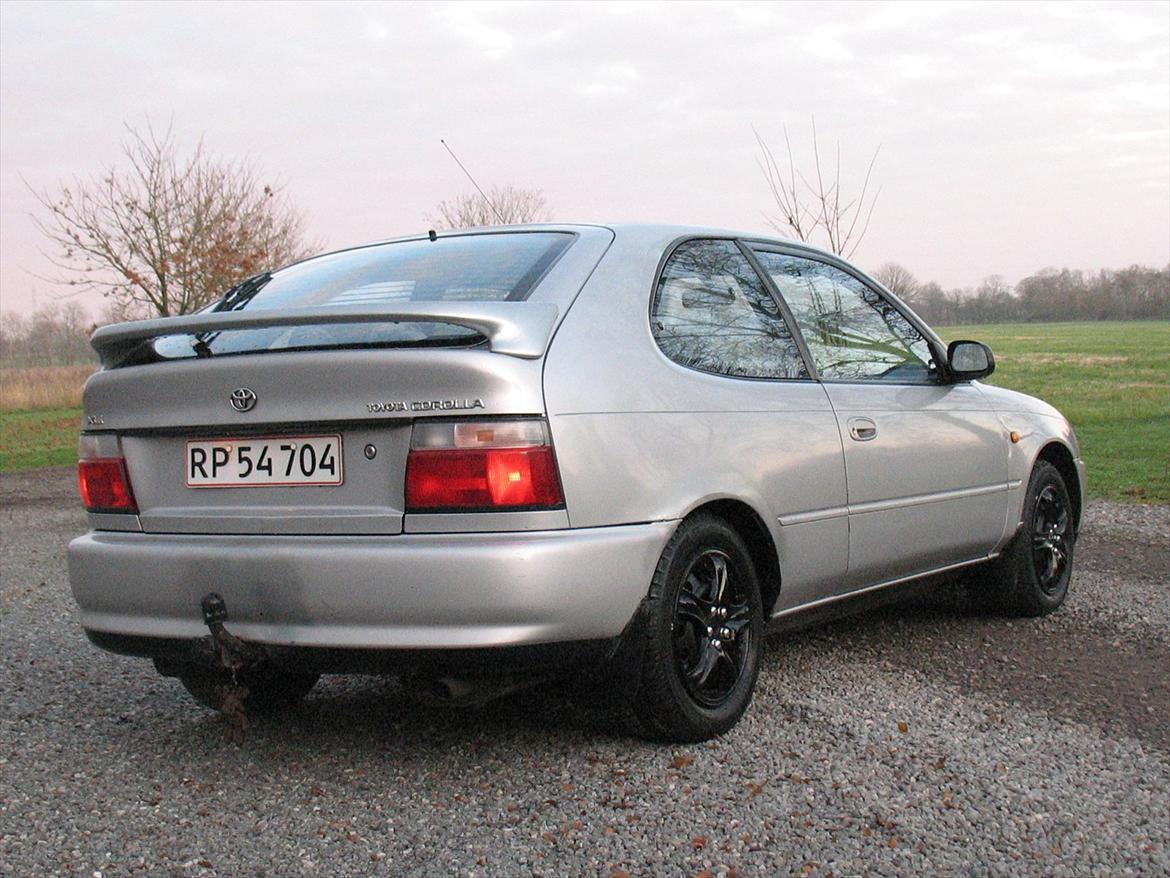 Toyota corolla e10 1,3 xli billede 5