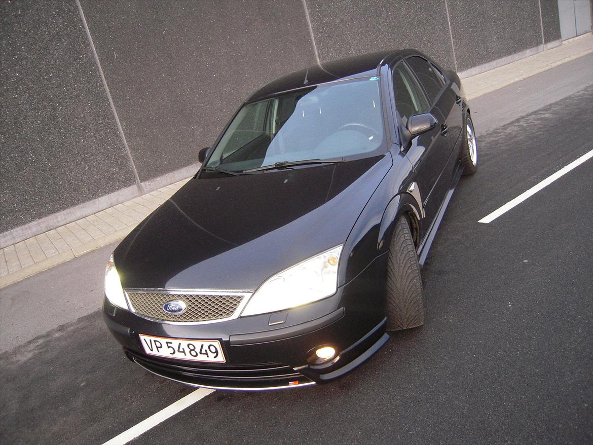 Ford Mondeo 1.8 Ghia billede 7