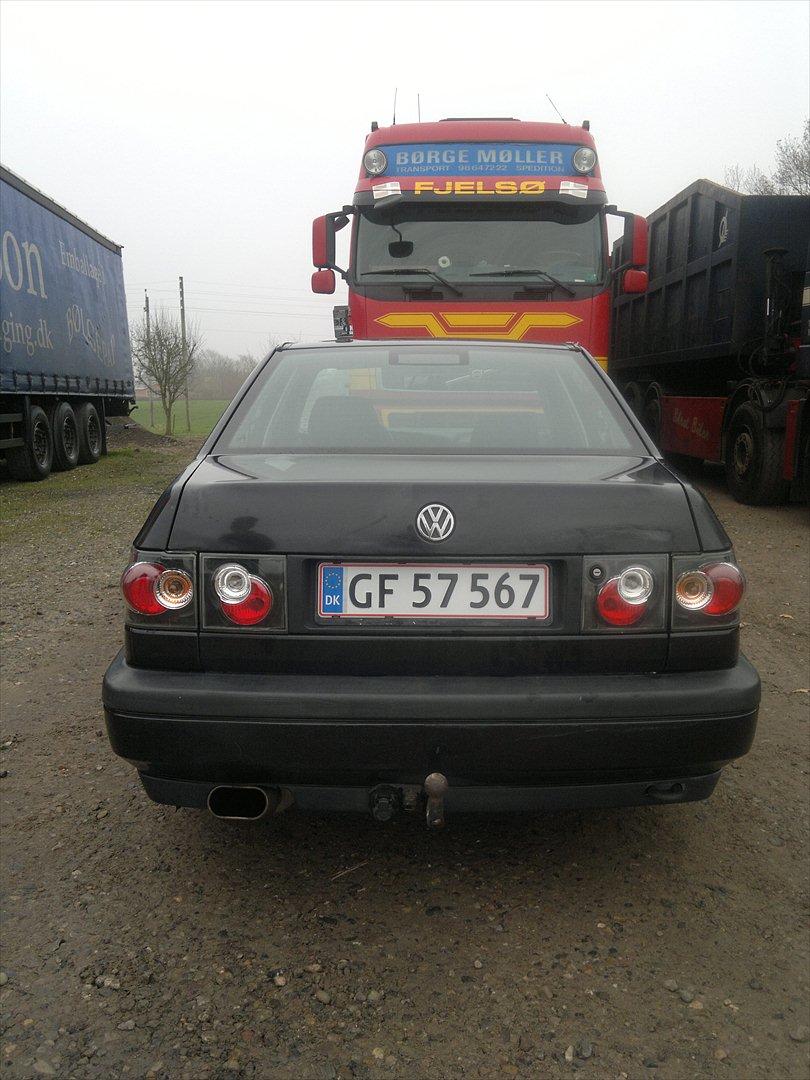VW Vento (Solgt) billede 8