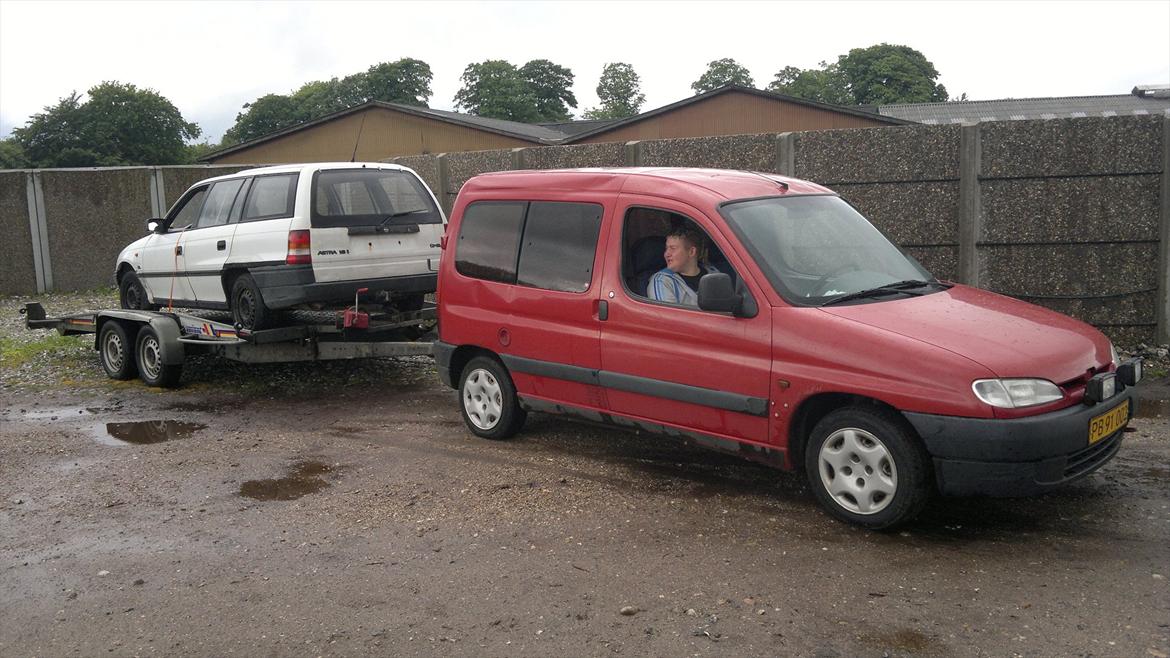 Peugeot partner (Solgt) billede 2