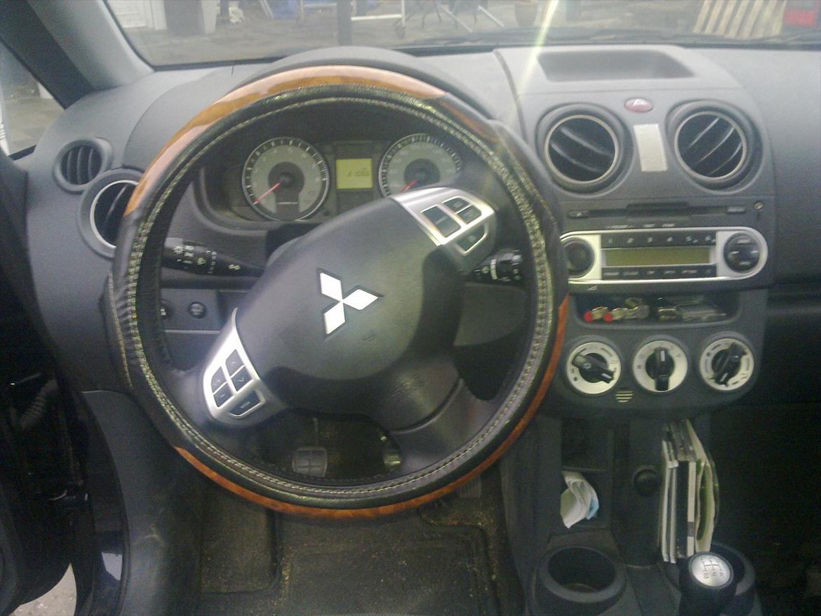 Mitsubishi Colt 1,3 coolpack elegance billede 4