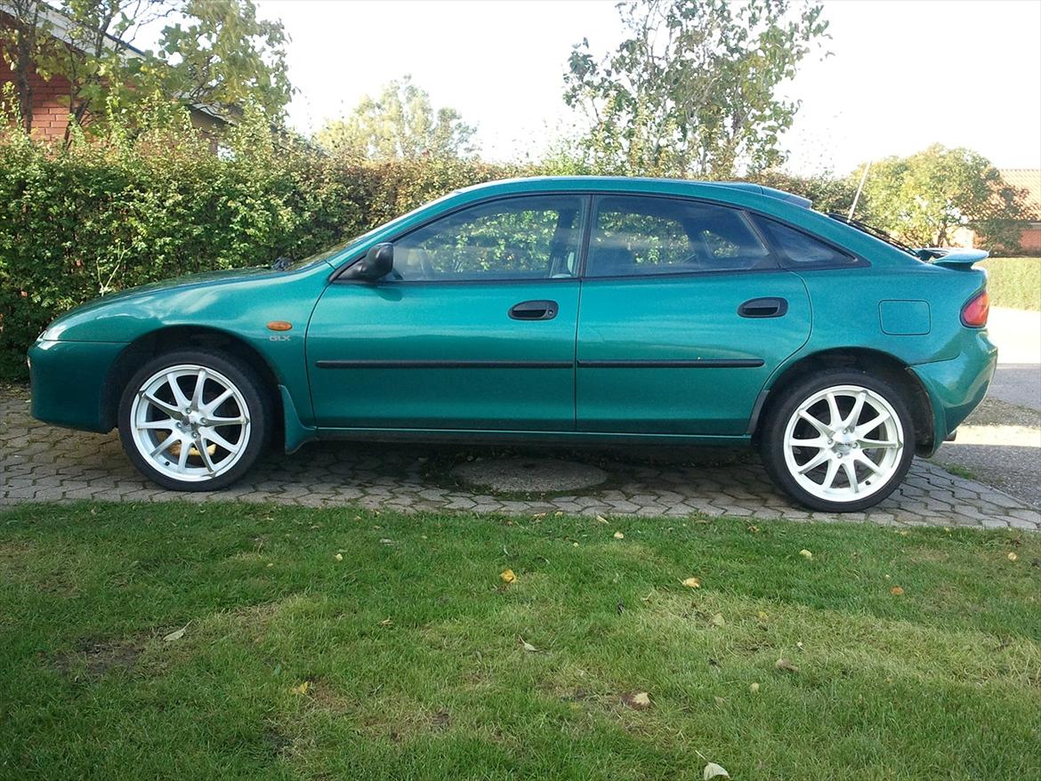 Mazda 323 F 1,5 GLX billede 8