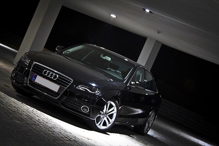 Audi A4 1,8 TFSi Limousine *SOLGT* - Endnu en gang tak til Thomas fra  LPhoto. billede 1