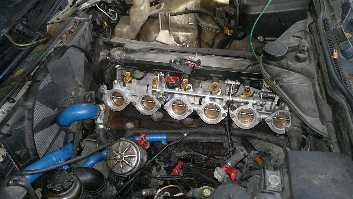 Honda civic turbo - lige efter jeg fik sat m5 spjældhuse på billede 17