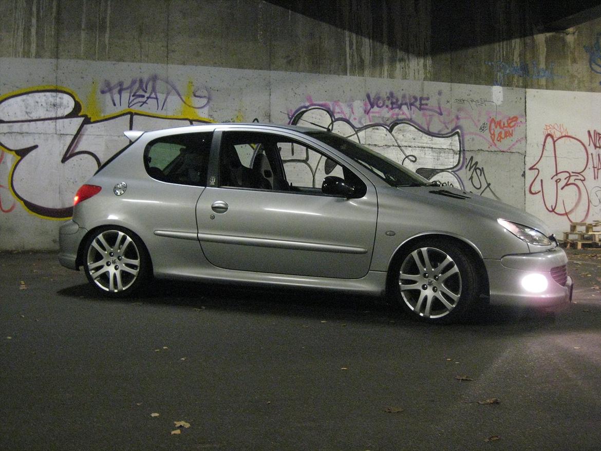 Peugeot 206 GT 24/4000 DØD :-( - Sommerhjul - Cotya 17" billede 2