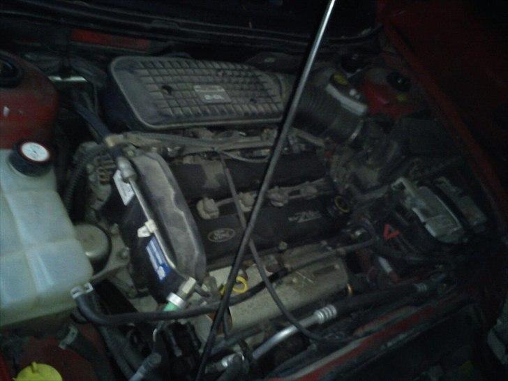 Ford Mondeo 2,0 16v Zetec billede 4