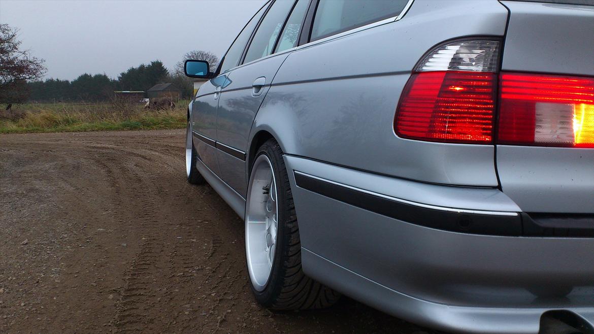 BMW 523I E39 billede 1