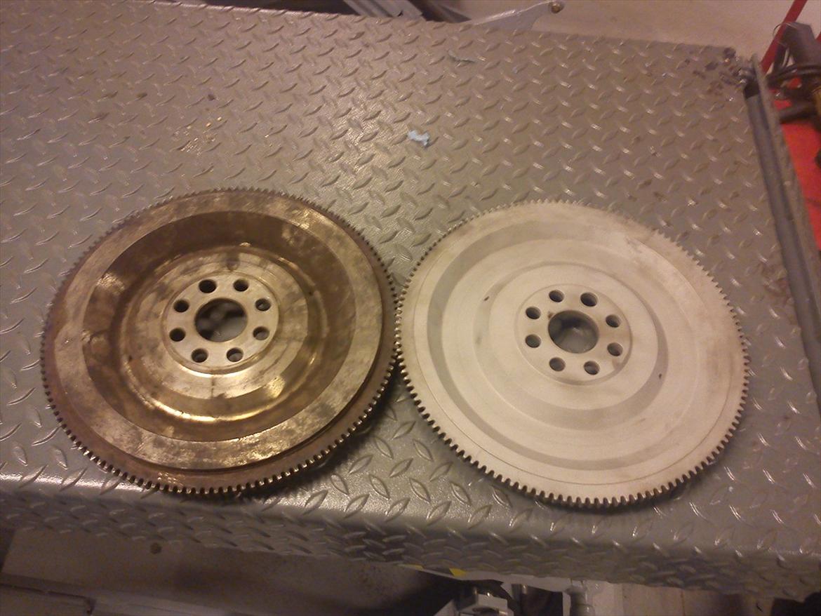 BMW E30 325i 2 Dørs - gammel og nyt svinghjul :P billede 15