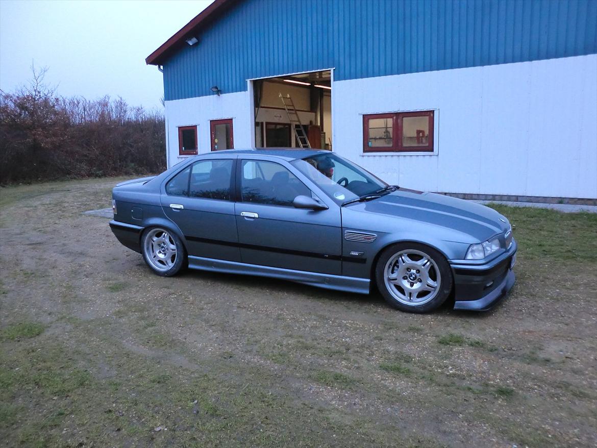 BMW e36 323i billede 3