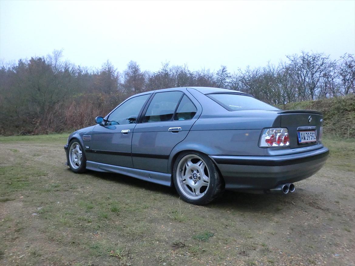 BMW e36 323i billede 4