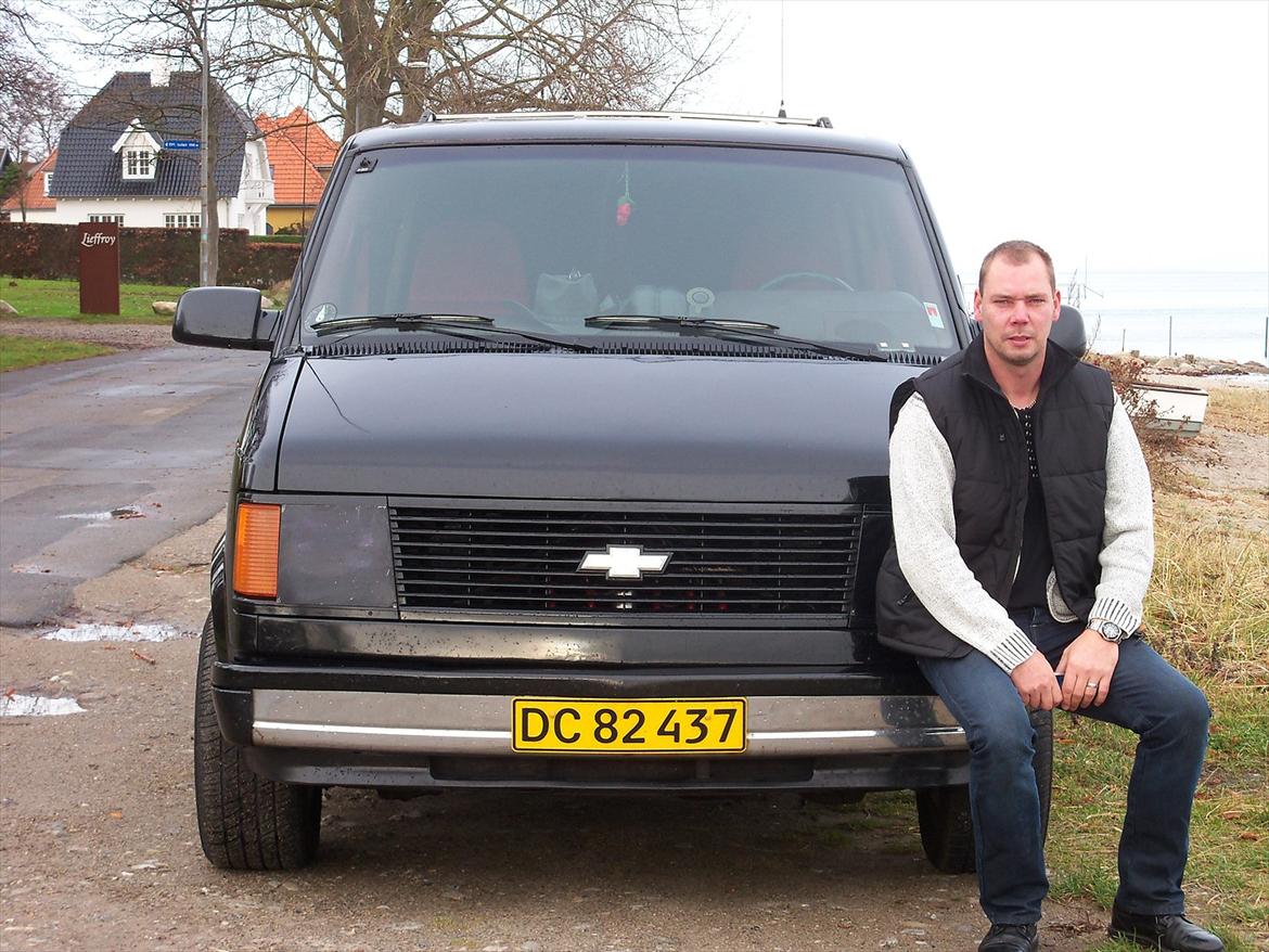 Chevrolet astro van billede 2