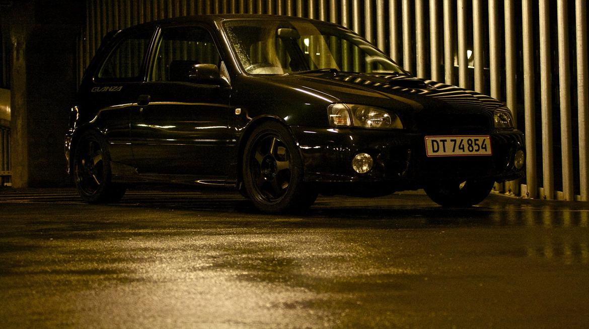 Toyota Starlet Glanza V - www.facebook.com/mikkelcphotography billede 2