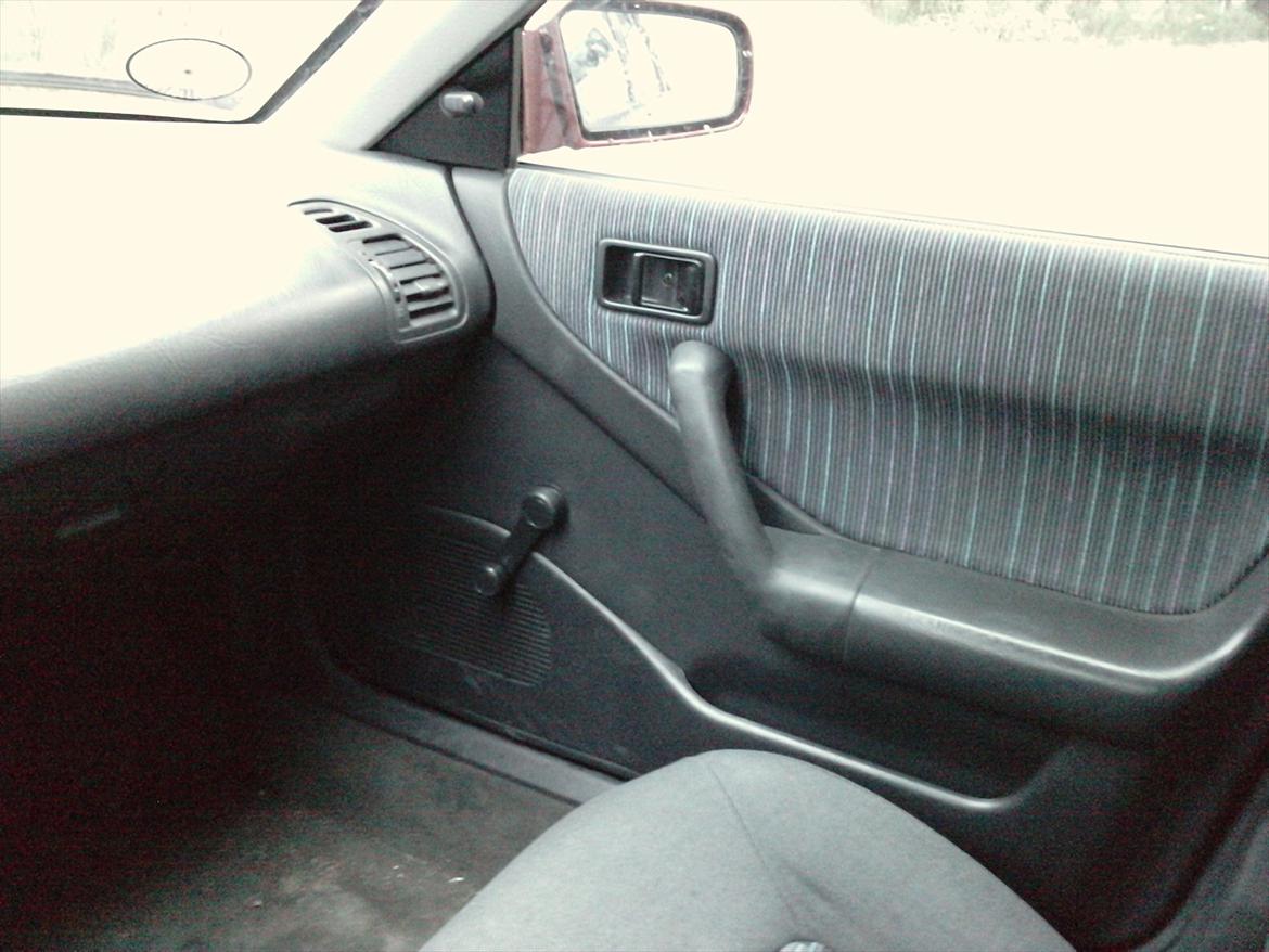 Mazda 323f 1.6 16v (død) billede 15