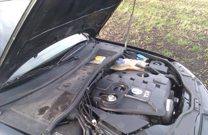 VW Passat 1.9 TDI Highline4m Variant 3BG billede 16