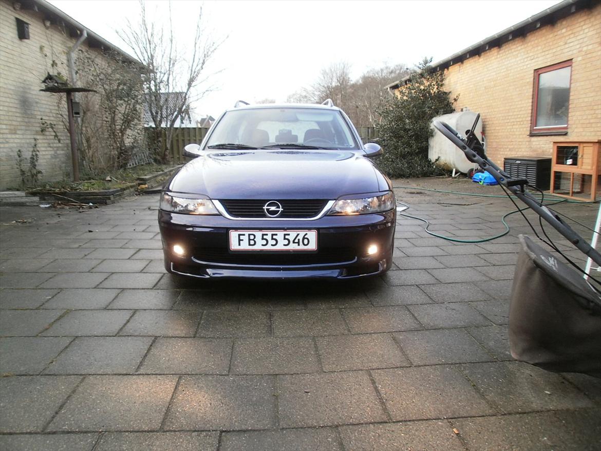 Opel Vectra B 2,0 16v st.car billede 6