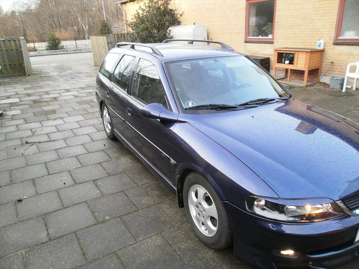 Opel Vectra B 2,0 16v st.car billede 9