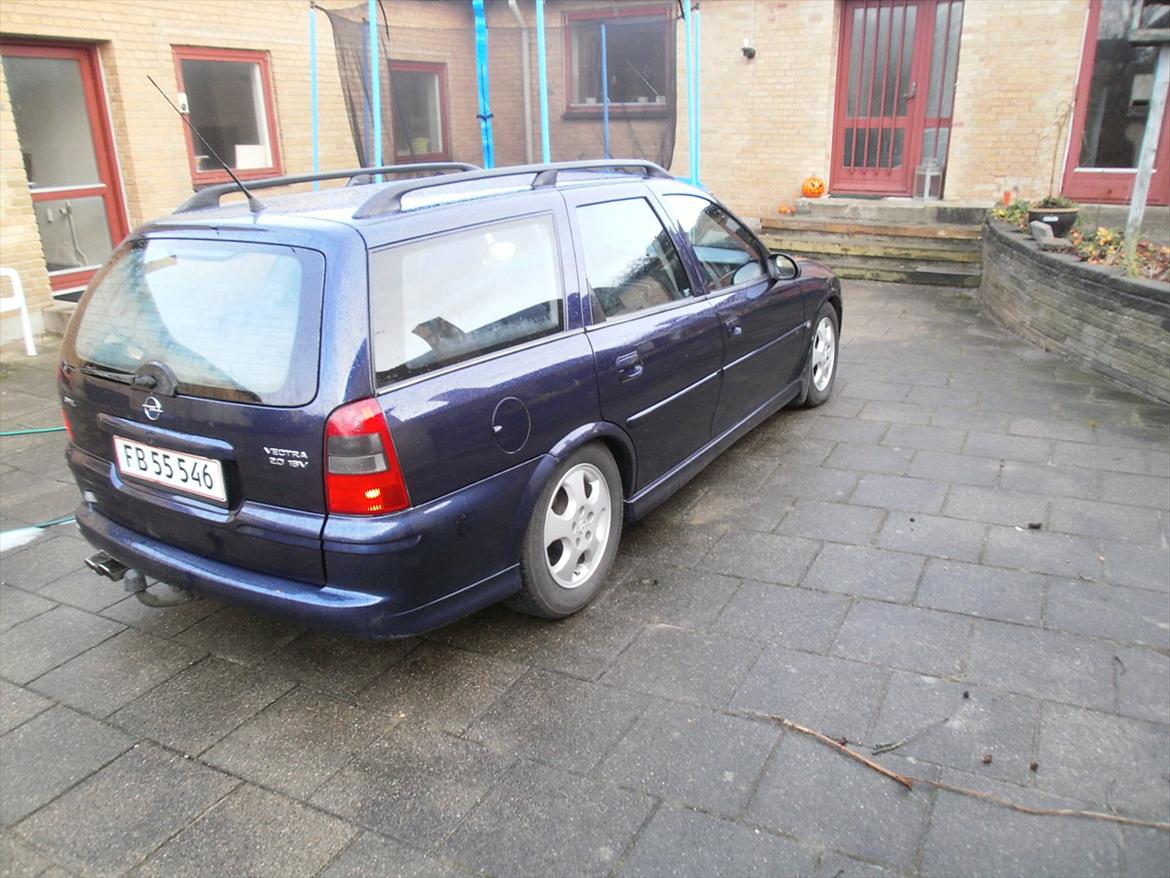 Opel Vectra B 2,0 16v st.car billede 10