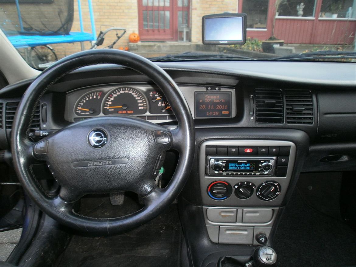 Opel Vectra B 2,0 16v st.car billede 12