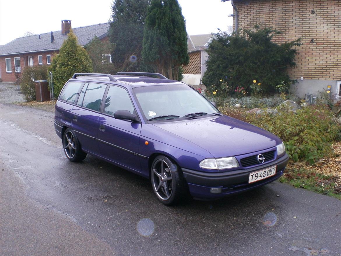 Opel Astra F 1,8 16v billede 1