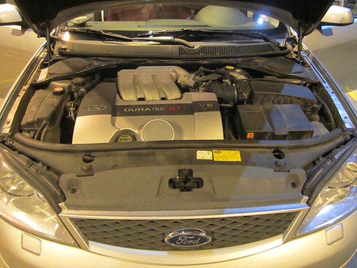 Ford Mondeo ST 220 billede 6