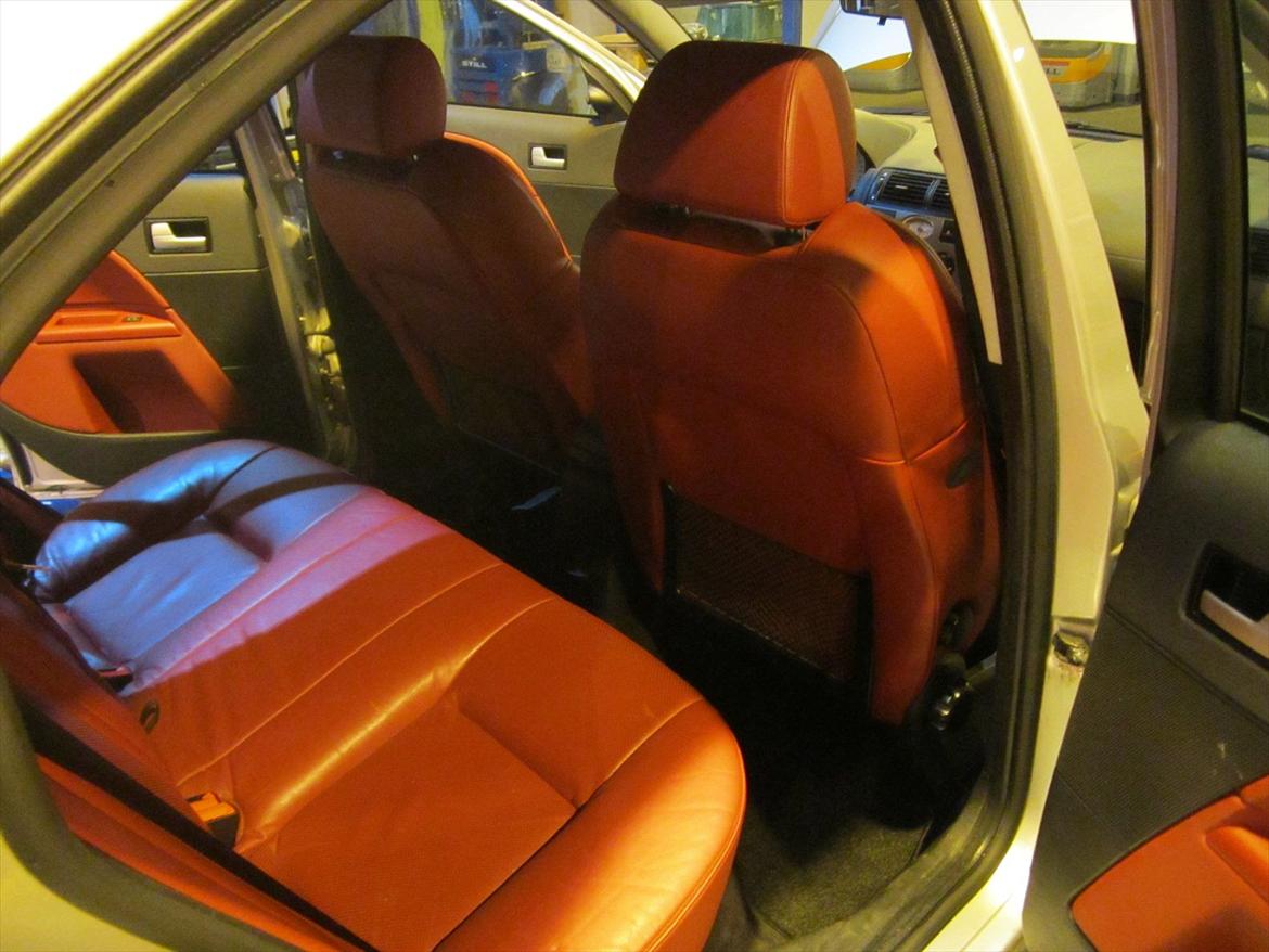 Ford Mondeo ST 220 billede 10