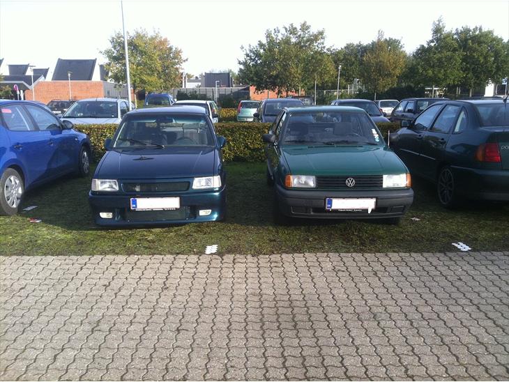 {{currentPhoto.altText}} billede {{currentPhoto.number}}