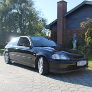 Honda Civic 1,4 is 16v SOLGT