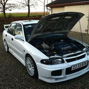 Mitsubishi Lancer 1,8 GTI 16v Evolution lll