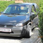 Opel Corsa b -SOLGT-