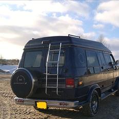 Amerikaner Chevy G30 Starcraft 6.5D