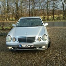 Mercedes Benz E220 CDI w210