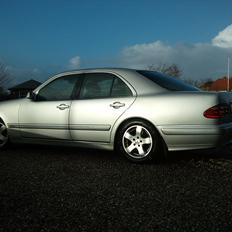 Mercedes Benz E220 CDI w210