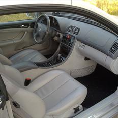 Mercedes Benz CLK 320 Avantgarde