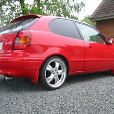 Toyota Corolla ZZE111 