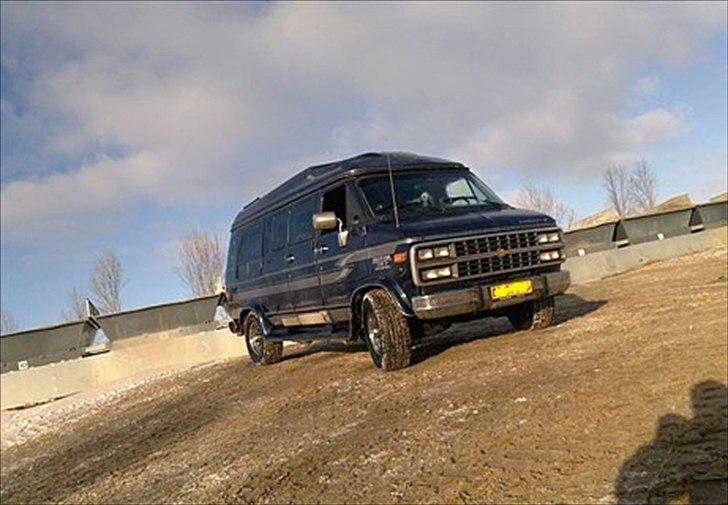 Amerikaner Chevy G30 Starcraft 6.5D billede 4