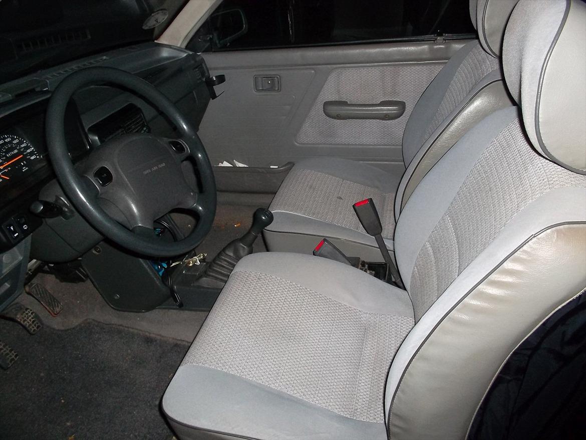 Kia pride 16 v billede 13