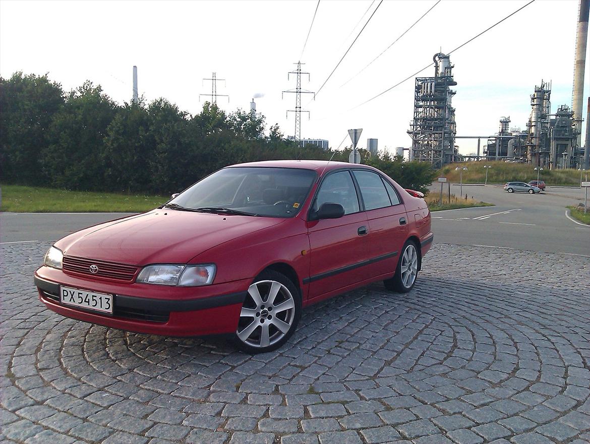 Toyota Carina E 2.0I Aut (Solgt) billede 3