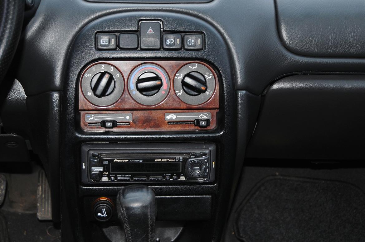 Rover 200 billede 11