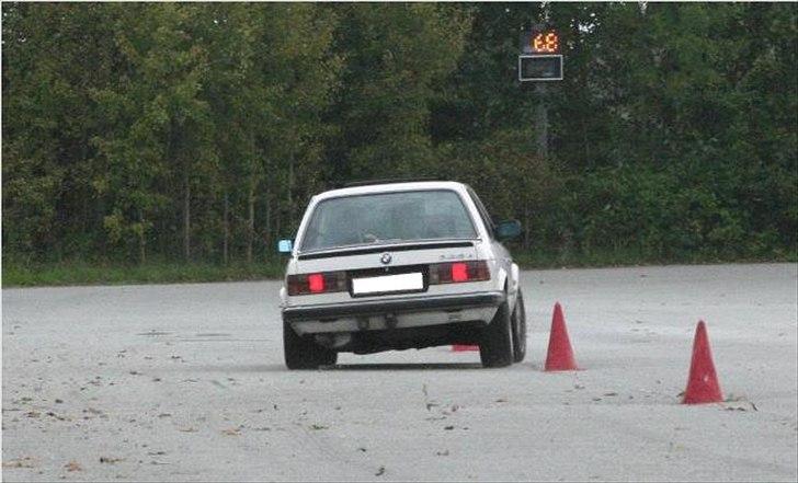 BMW E30 325e billede 20