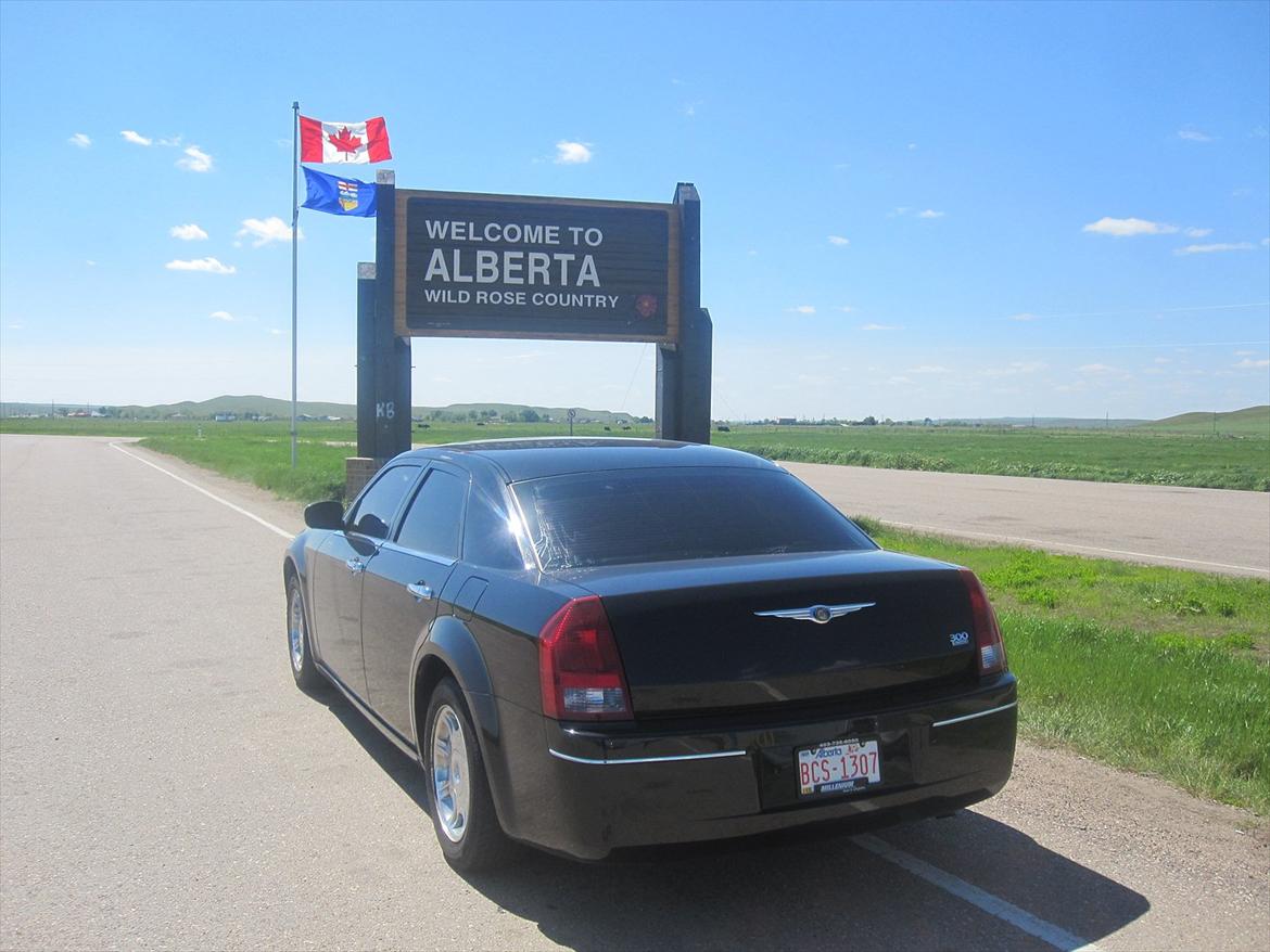 Chrysler 300C - i canada før bilen blev ombygget i marts måned 2011 billede 12