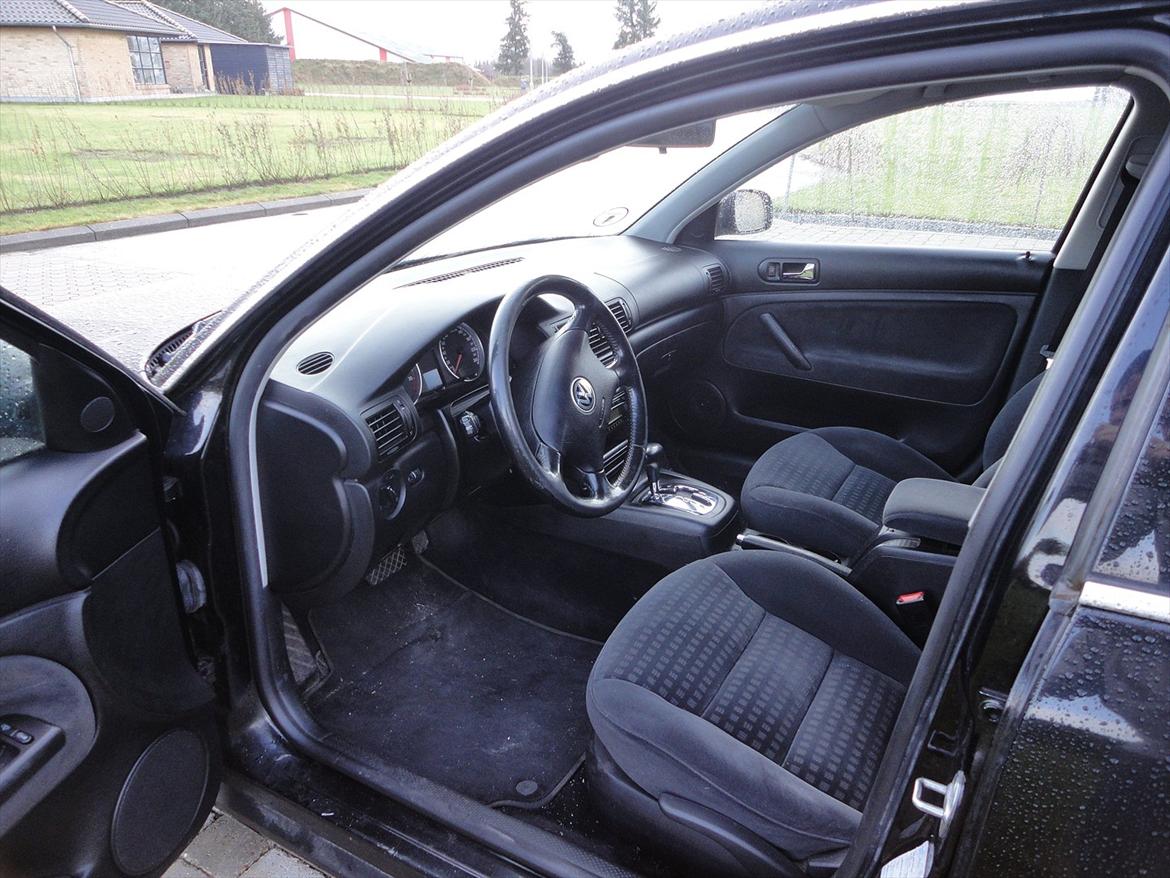 VW Passat 130hk TDI aut. SOLGT billede 8