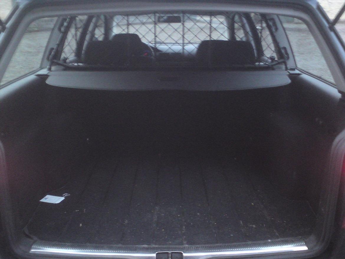 VW Passat 1,8t "Pisaben" - Her kan være mange bajere :D billede 3