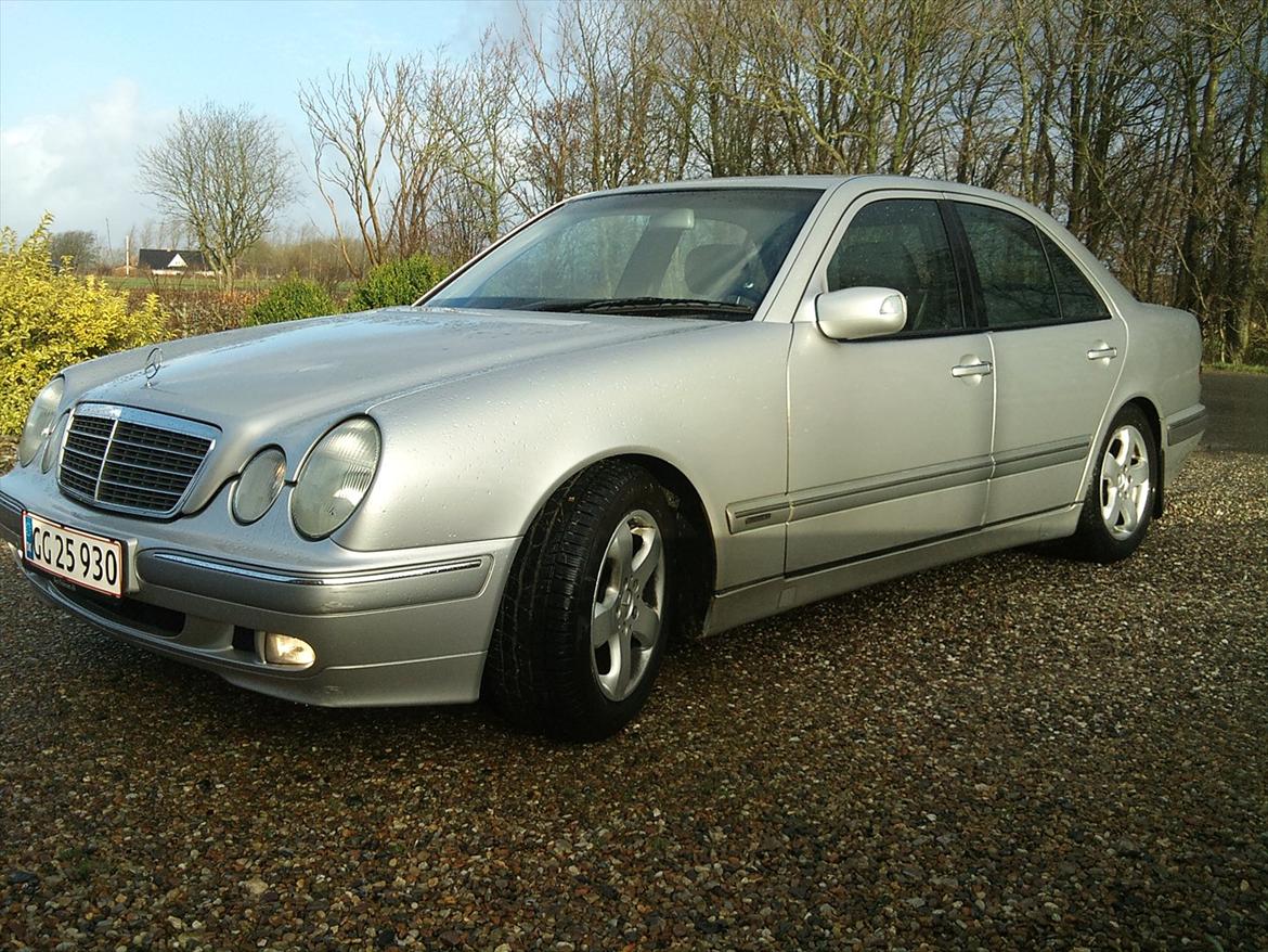 Mercedes Benz E220 CDI w210 billede 1