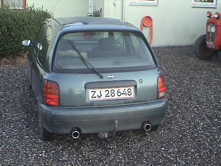 Nissan micra - træk og 2 rør billede 3