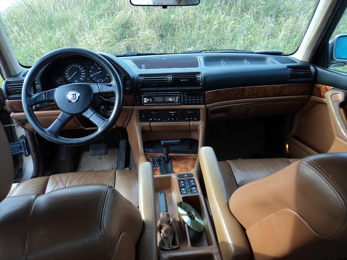 BMW E32 750iLA V12 billede 12