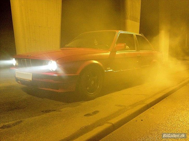BMW E30 325i 2 Dørs billede 8