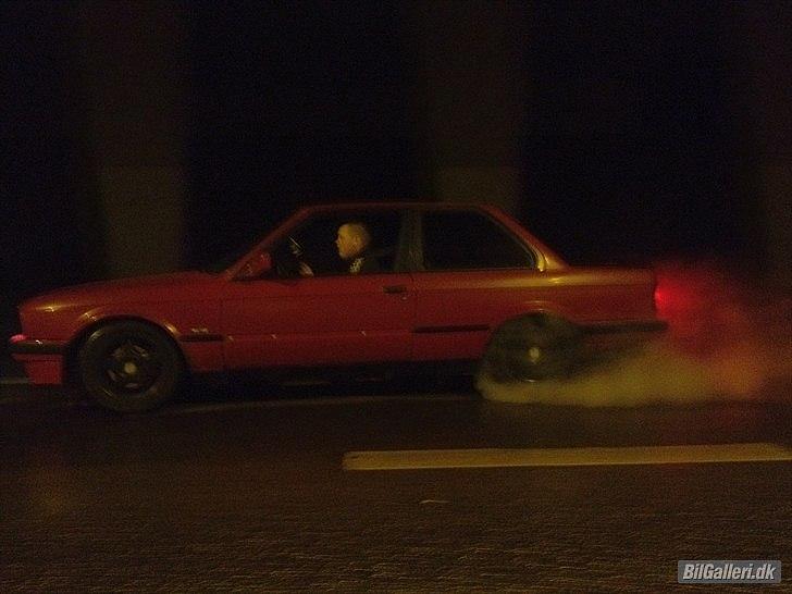 BMW E30 325i 2 Dørs billede 7