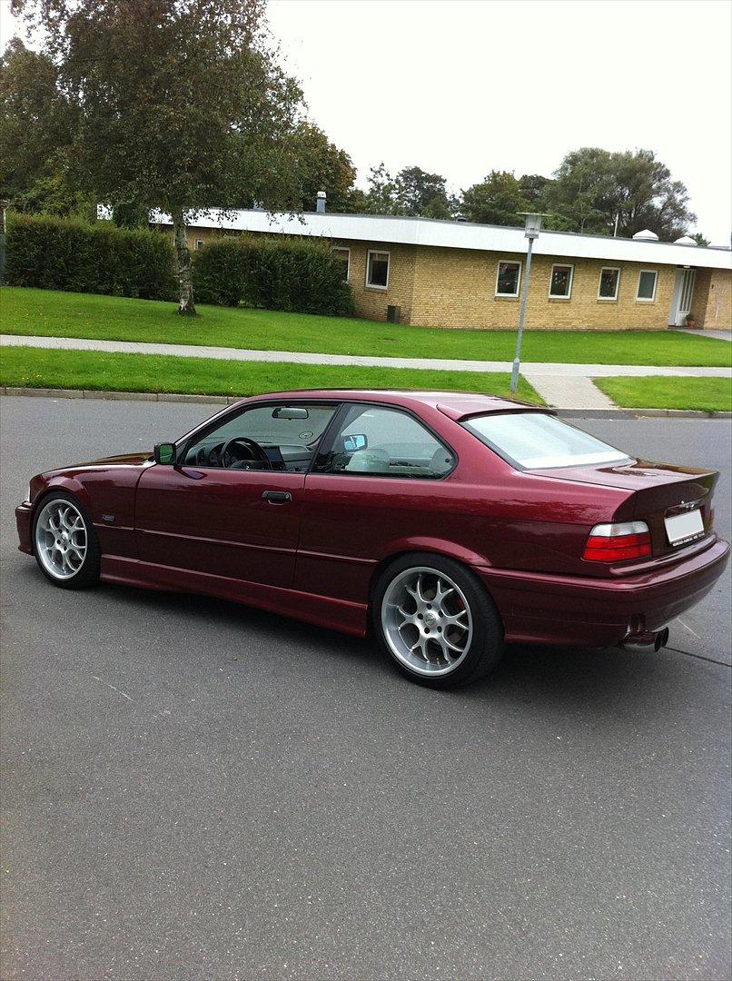 BMW E36 318IS 1,9 billede 4